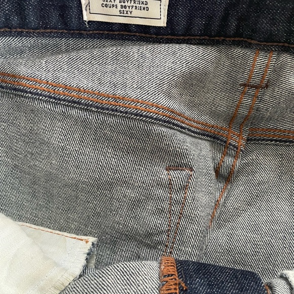 Women’s Gap Boyfriend Jeans - Picture 5 of 6